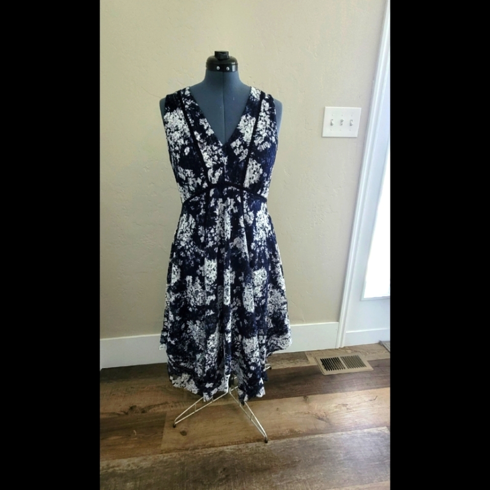 Just...Taylor✨️Lace Dress